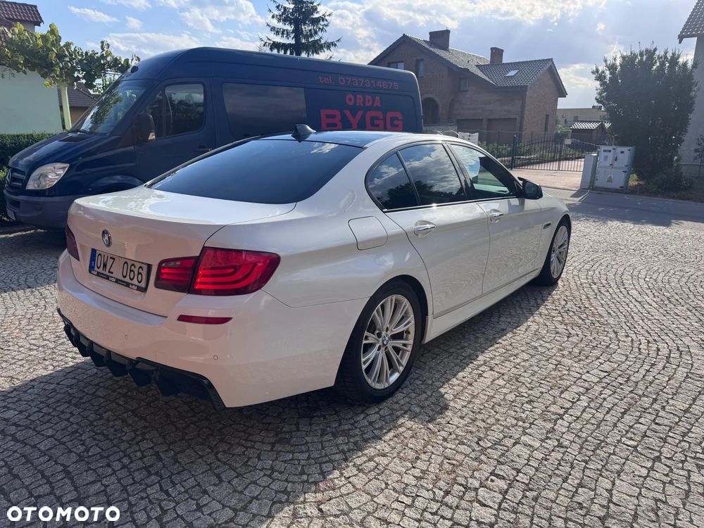 BMW Seria 5 520d Sport-Aut - 6