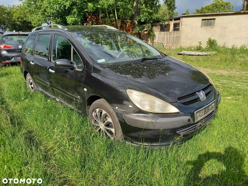 części do Peugeot 307 SW  kombi   2002r. 5 - drzwi 1.6 16V benzyna - 1