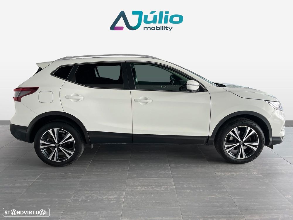 Nissan Qashqai 1.3 DIG-T N-Connecta - 8
