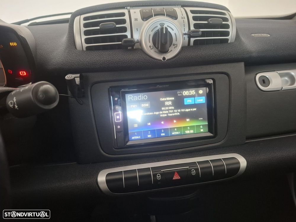 Smart ForTwo Coupé 1.0 mhd Passion 71 - 12