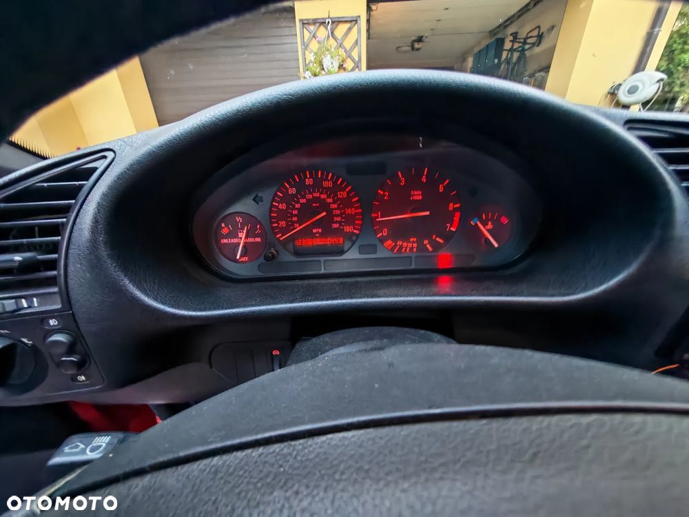 BMW Seria 3 318ti - 9