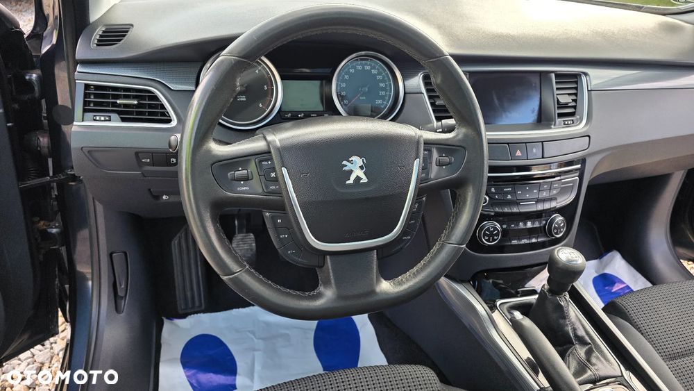 Peugeot 508 HDi FAP 140 Allure - 13