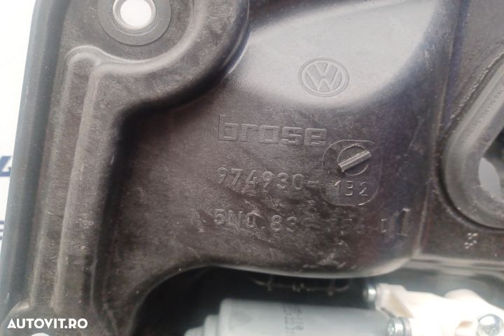 Macara geam spate dreapta electrica 5N0839730R 5N0959704F 5N0839730R - 5