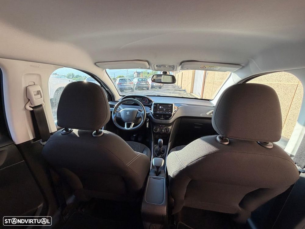 Peugeot 2008 1.6 BlueHDi Style - 8