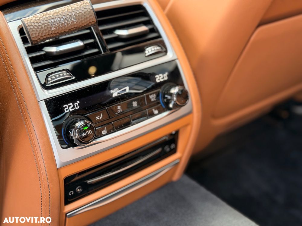 BMW Seria 7 745Le xDrive - 14