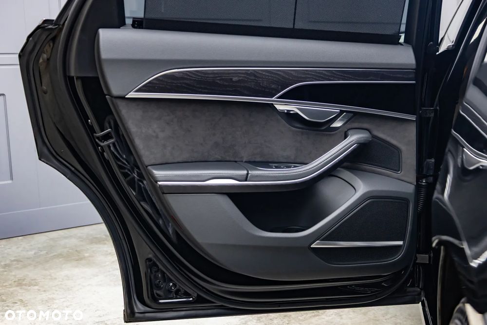 Audi A8 55 TFSI mHEV Quattro Tiptr - 14