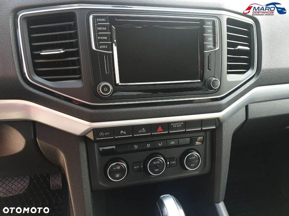 Volkswagen Amarok - 20
