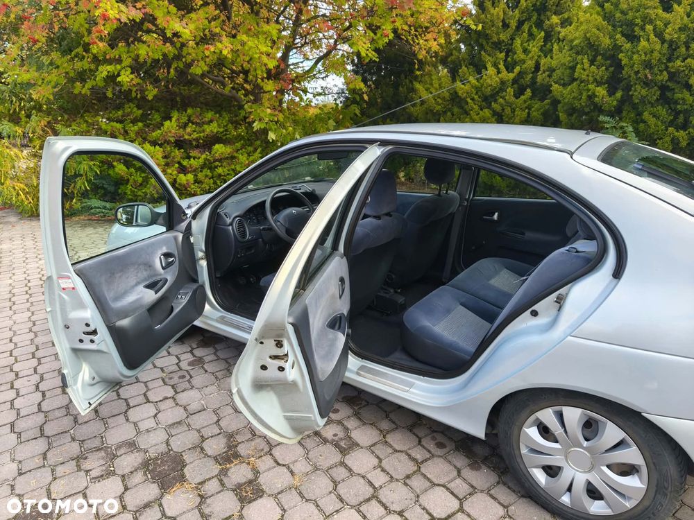 Renault Megane 2002 photo 4