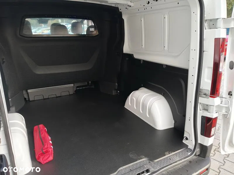 Renault Trafic Furgon Brygadowy 6miejscowy - 8