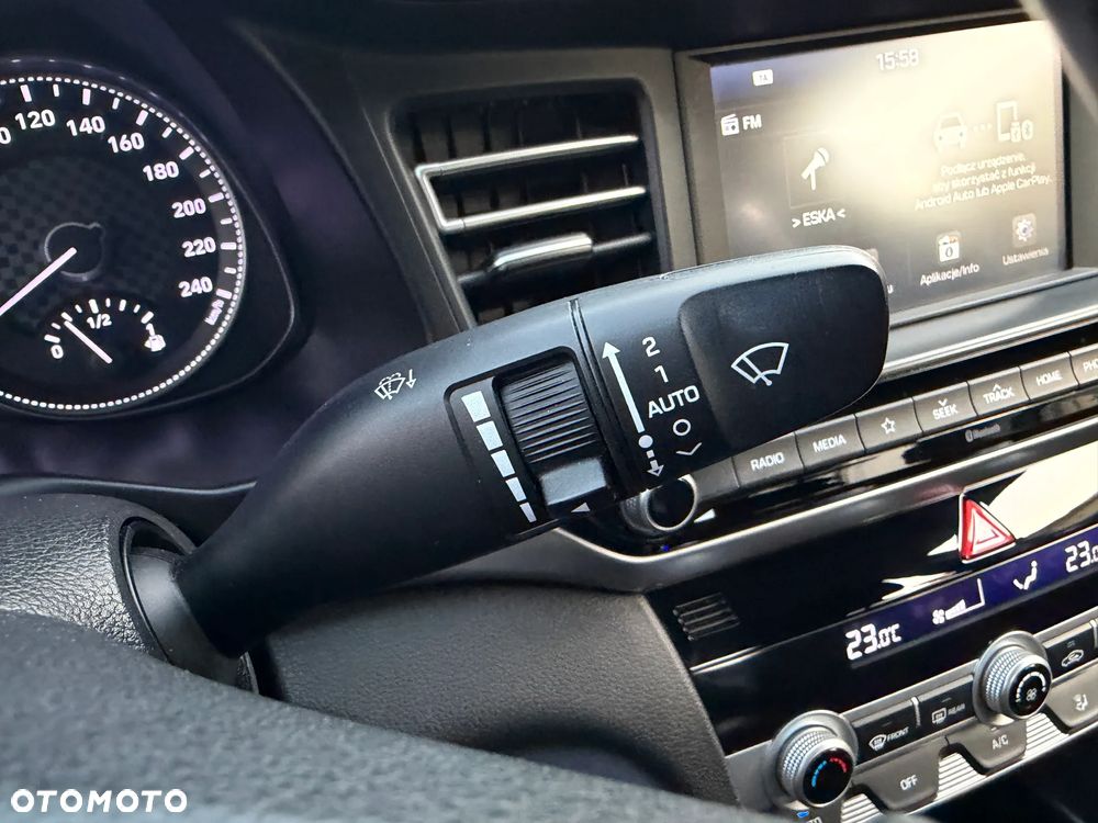 Hyundai Elantra 1.6 Comfort - 28