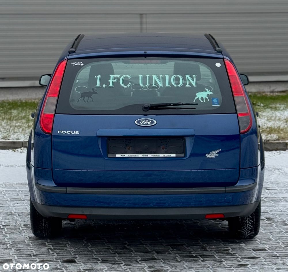 Ford Focus 1.8 Ghia - 13