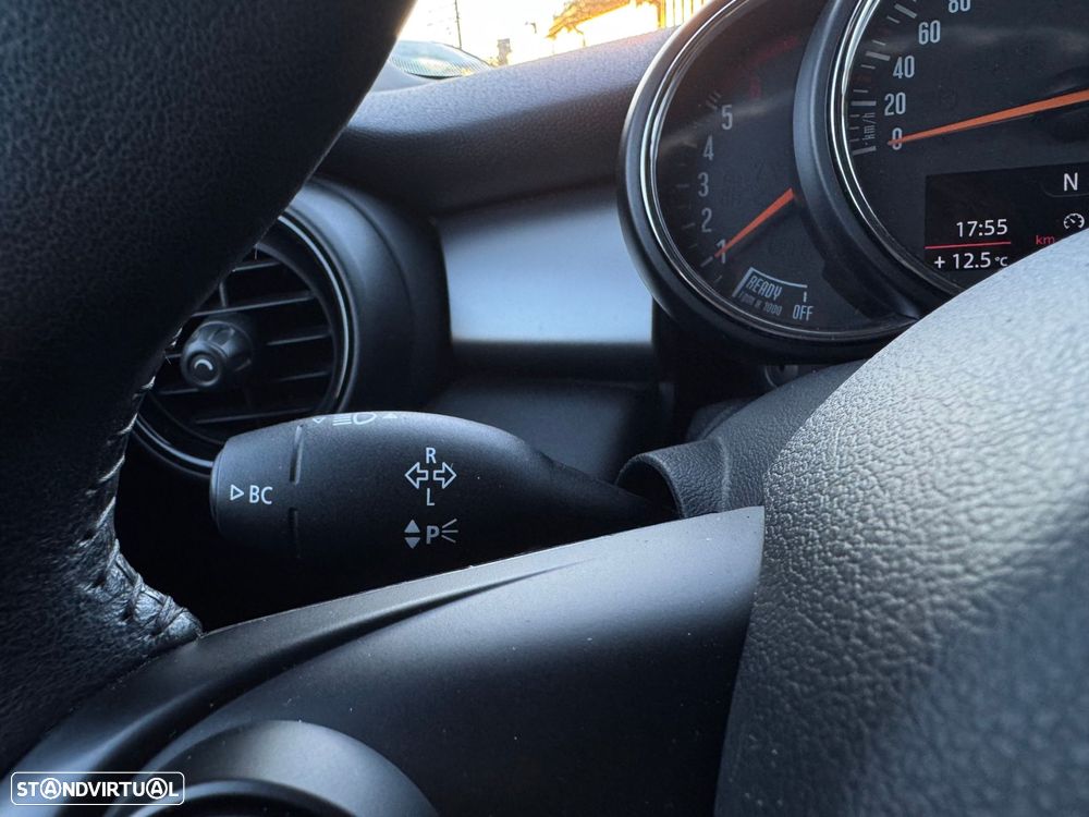 MINI 3 Portas Cooper D - 9