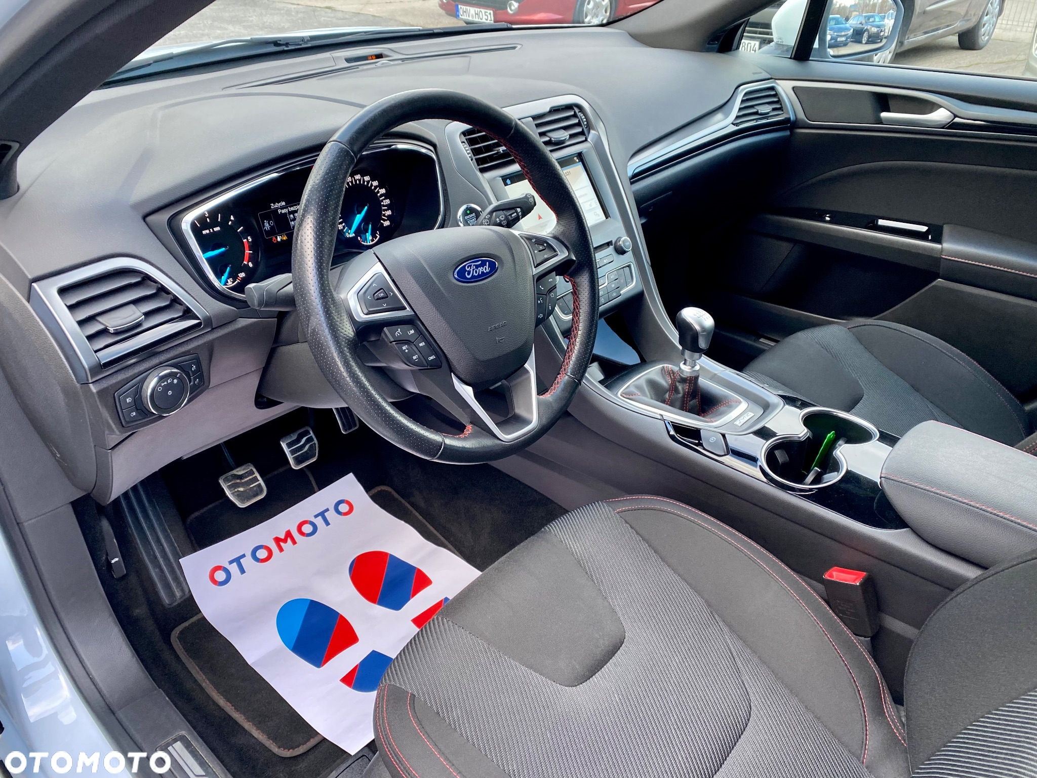 Ford Mondeo 2.0 TDCi ST-Line - 12