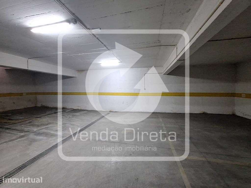 6 lugares de estacionamento, no Alto do Seixalinho, Barreiro. - Grande imagem: 4/9