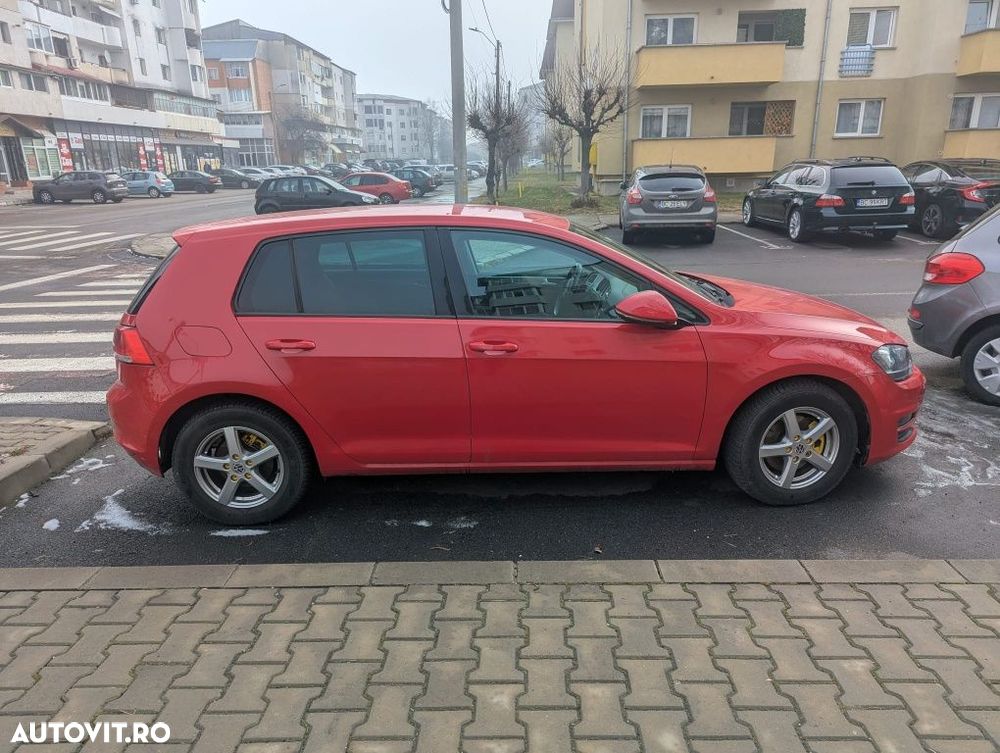 Volkswagen Golf 1.6 TDI Comfortline - 3