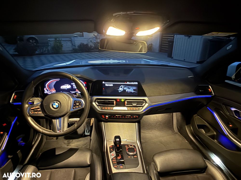 BMW Seria 3 320d Aut. M Sport - 16