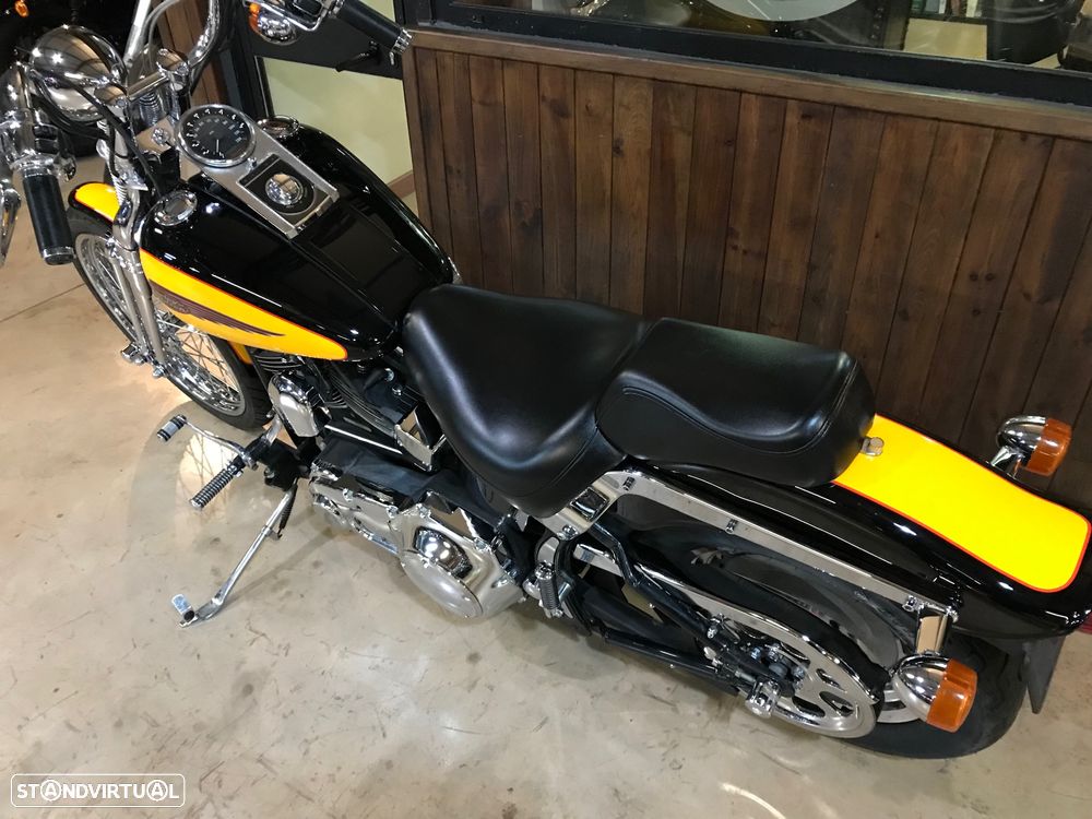 Harley-Davidson Softail Springer FXSTS - 12