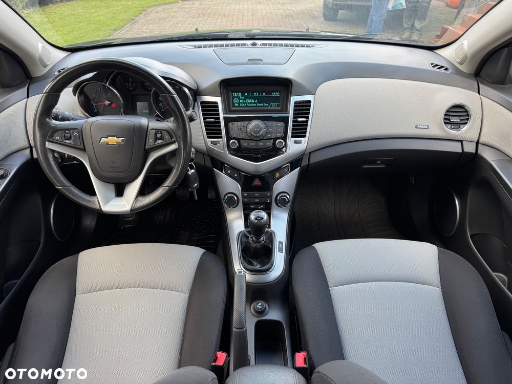 Chevrolet Cruze 1.8 LT+ - 16