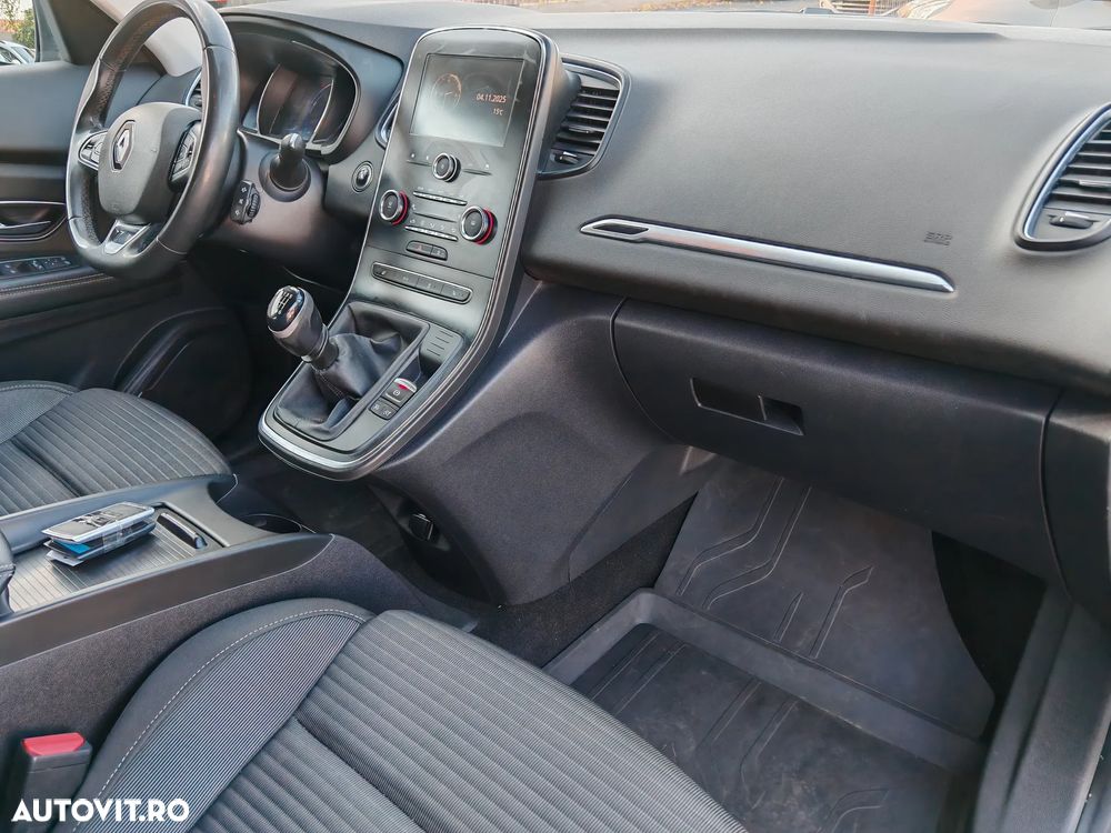 Renault Scenic BLUE dCi 120 BUSINESS EDITION - 13