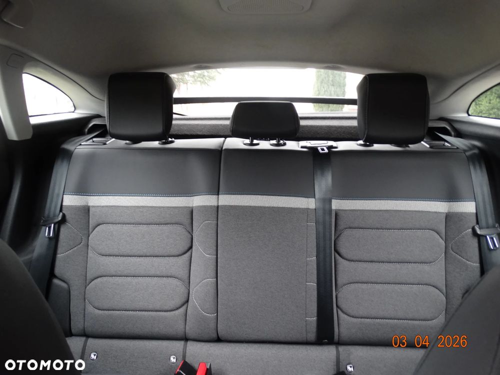 Citroën C4 1.2 PureTech C-Series S&S - 6