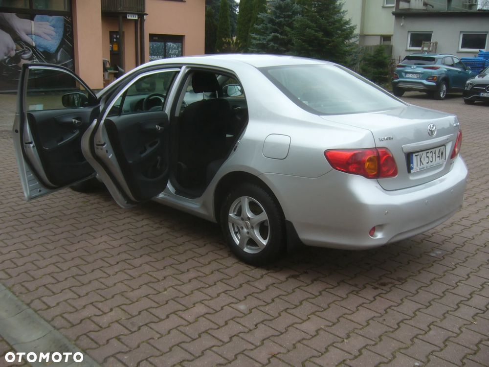 Toyota Corolla 1.4 D-4D Terra - 11