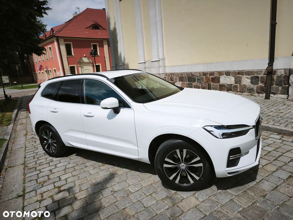 Volvo XC 60 B4 B Momentum Pro - 6