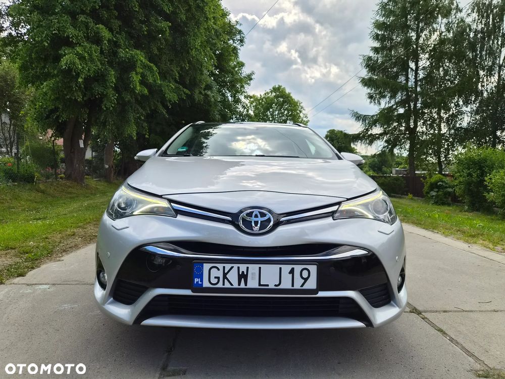 Toyota Avensis 1.8 Executive - 3