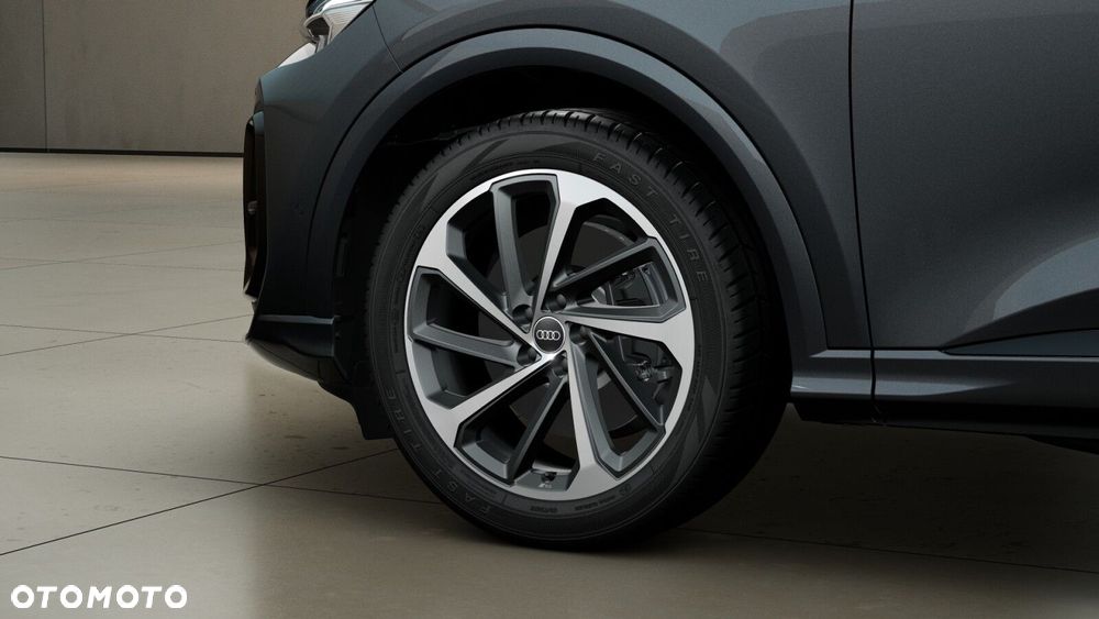 Audi Q5 Sportback - 5