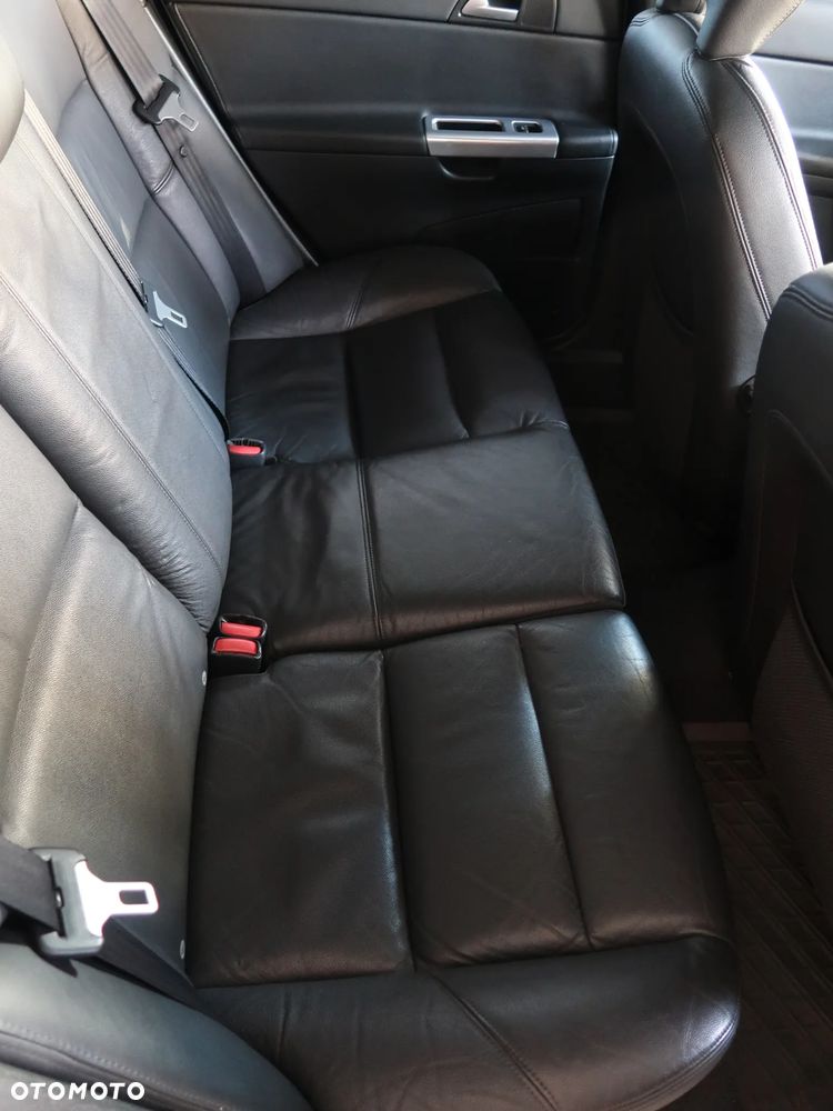 Volvo V50 D3 Momentum - 13