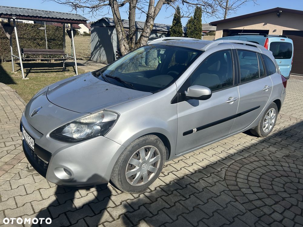 Renault Clio - 2