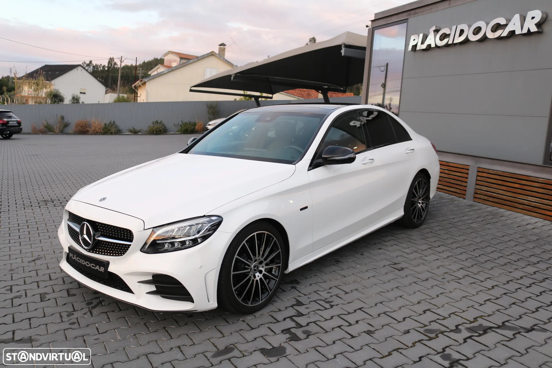 Mercedes-Benz C 300 de AMG Line - 2