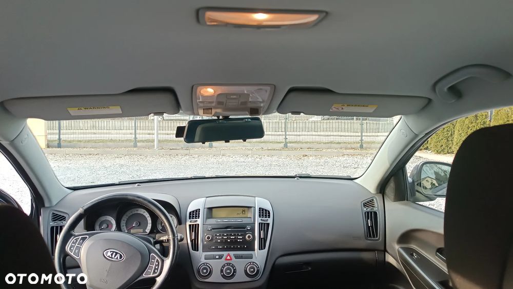 Kia Ceed 1.6 Crdi Comfort - 17
