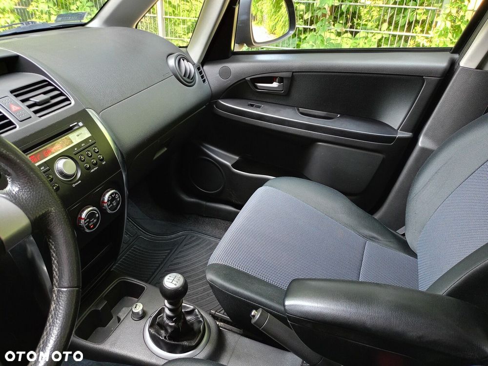 Fiat Sedici 1.9 Multijet 4x4 Dynamic - 12
