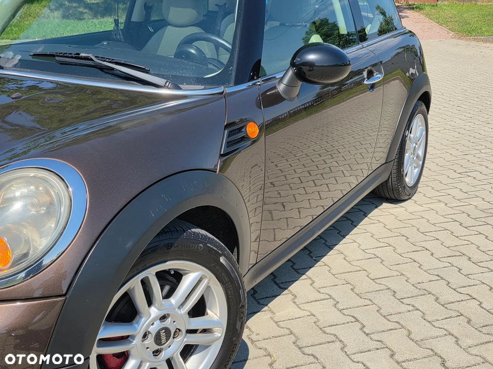 MINI Cooper Standard - 12