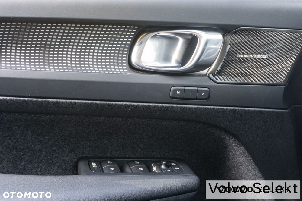 Volvo XC 40 - 17