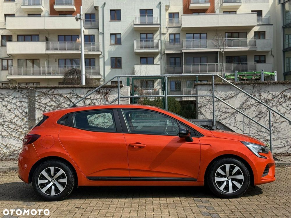 Renault Clio - 12