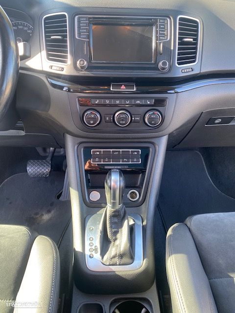 VW Sharan 2.0 TDI Highline DSG - 14