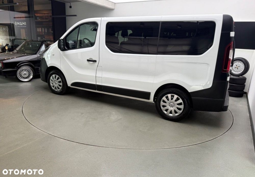 Opel Vivaro L1H1 2,7t Elegance - 8