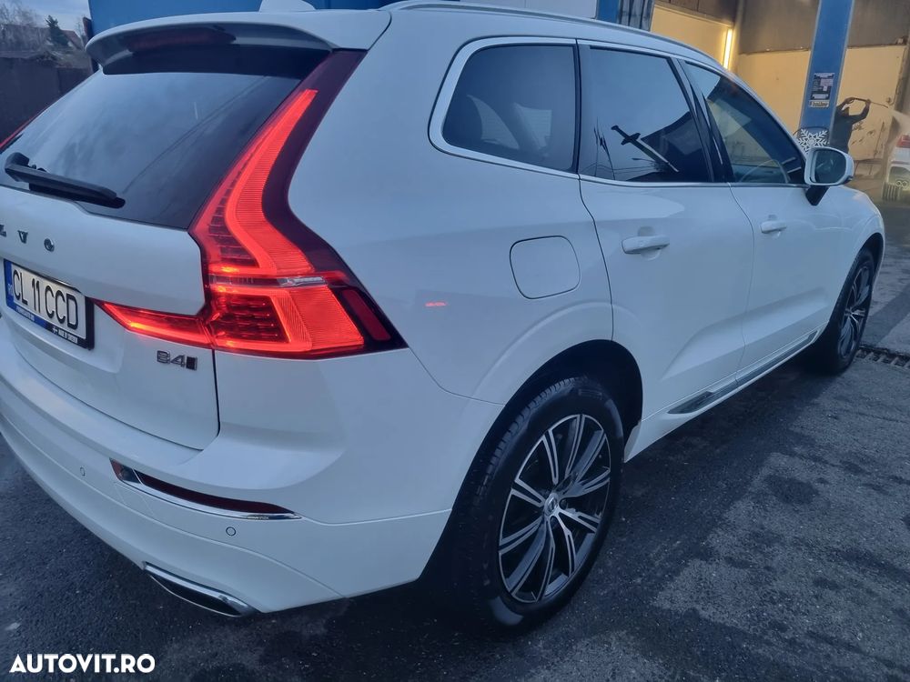 Volvo XC 60 B4 MHEV AWD Inscription - 12