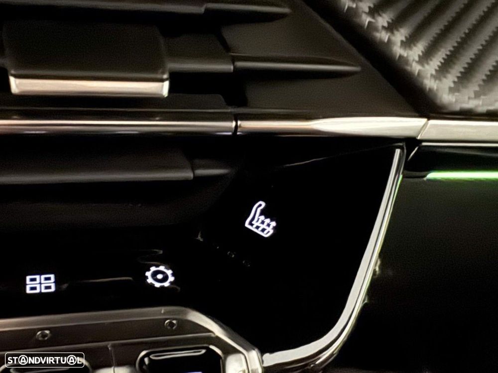 Peugeot 2008 1.2 PureTech GT Pack EAT8 - 44