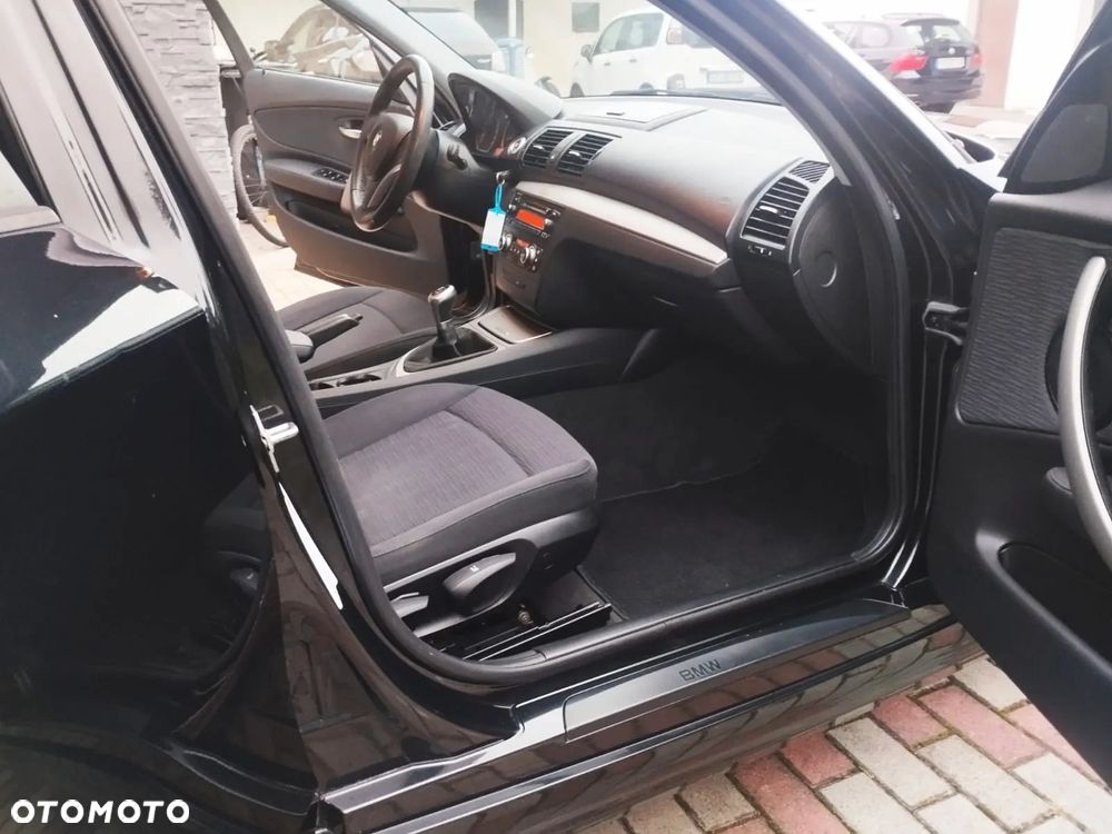 BMW Seria 1 - 20