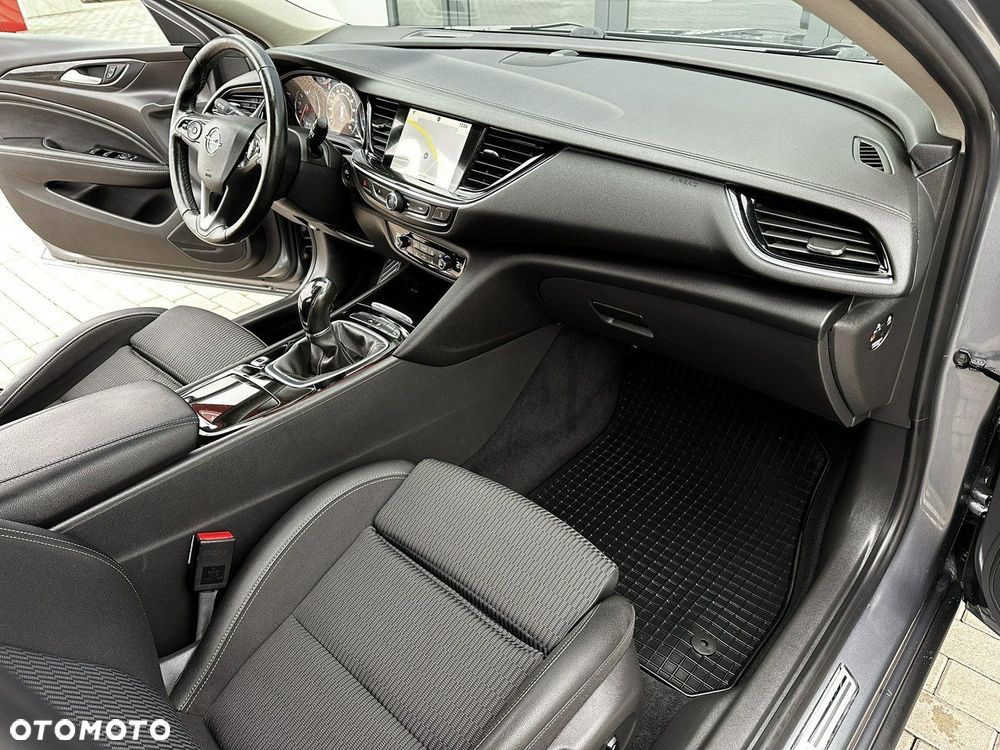 Opel Insignia 2.0 CDTI Cosmo S&S - 18