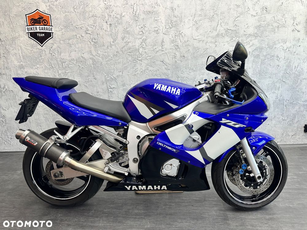 Yamaha R6 - 1