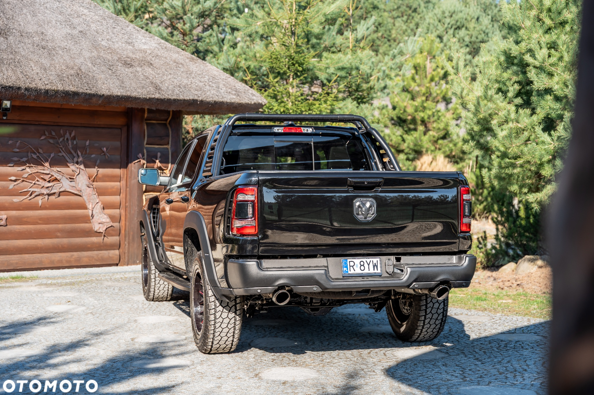 RAM 1500 - 12