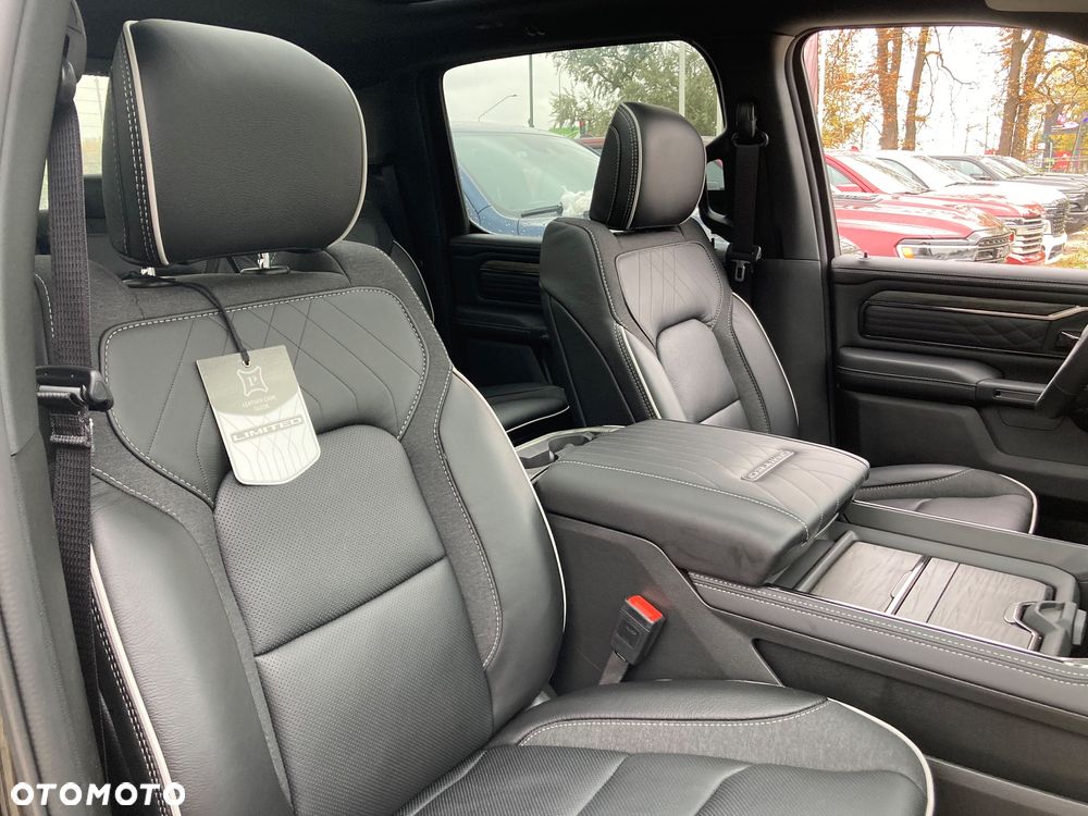 Dodge RAM 1500 5.7 4x4 - 19