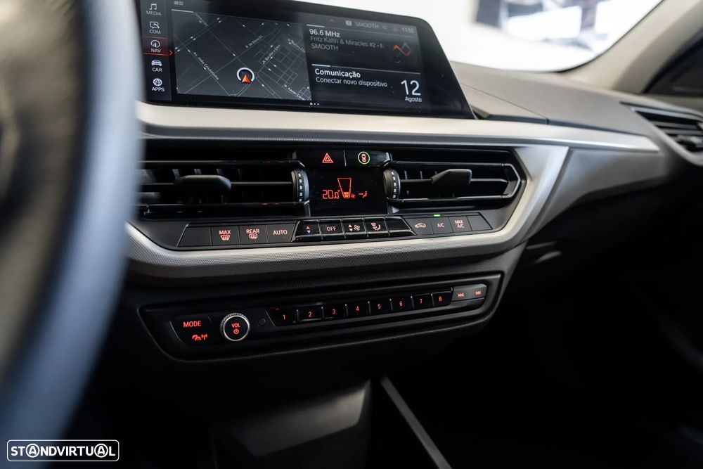 BMW 116 i Aut. Advantage - 13