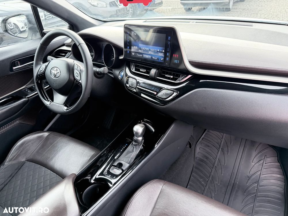 Toyota C-HR Lounge - 6