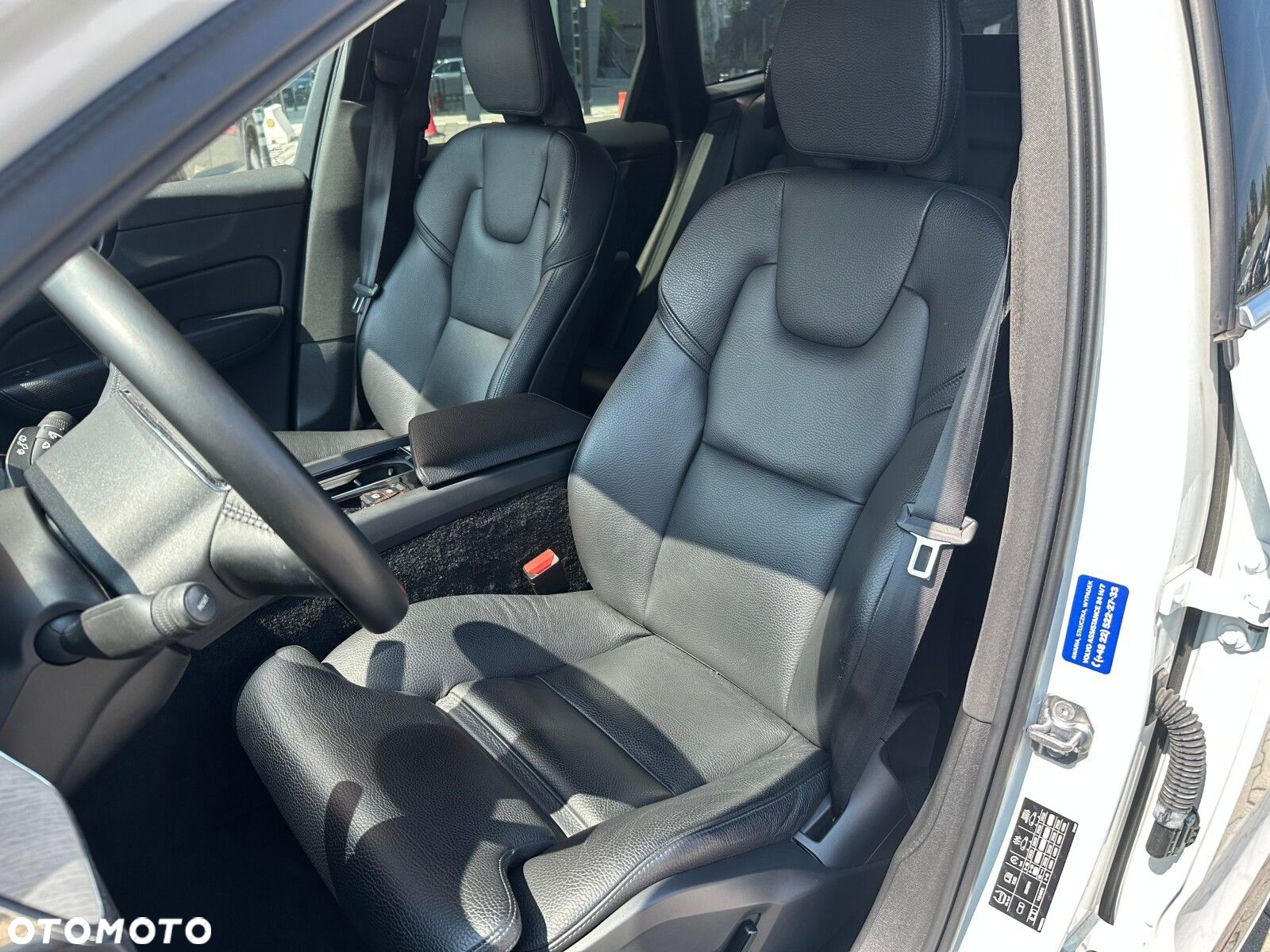 Volvo XC 60 - 4