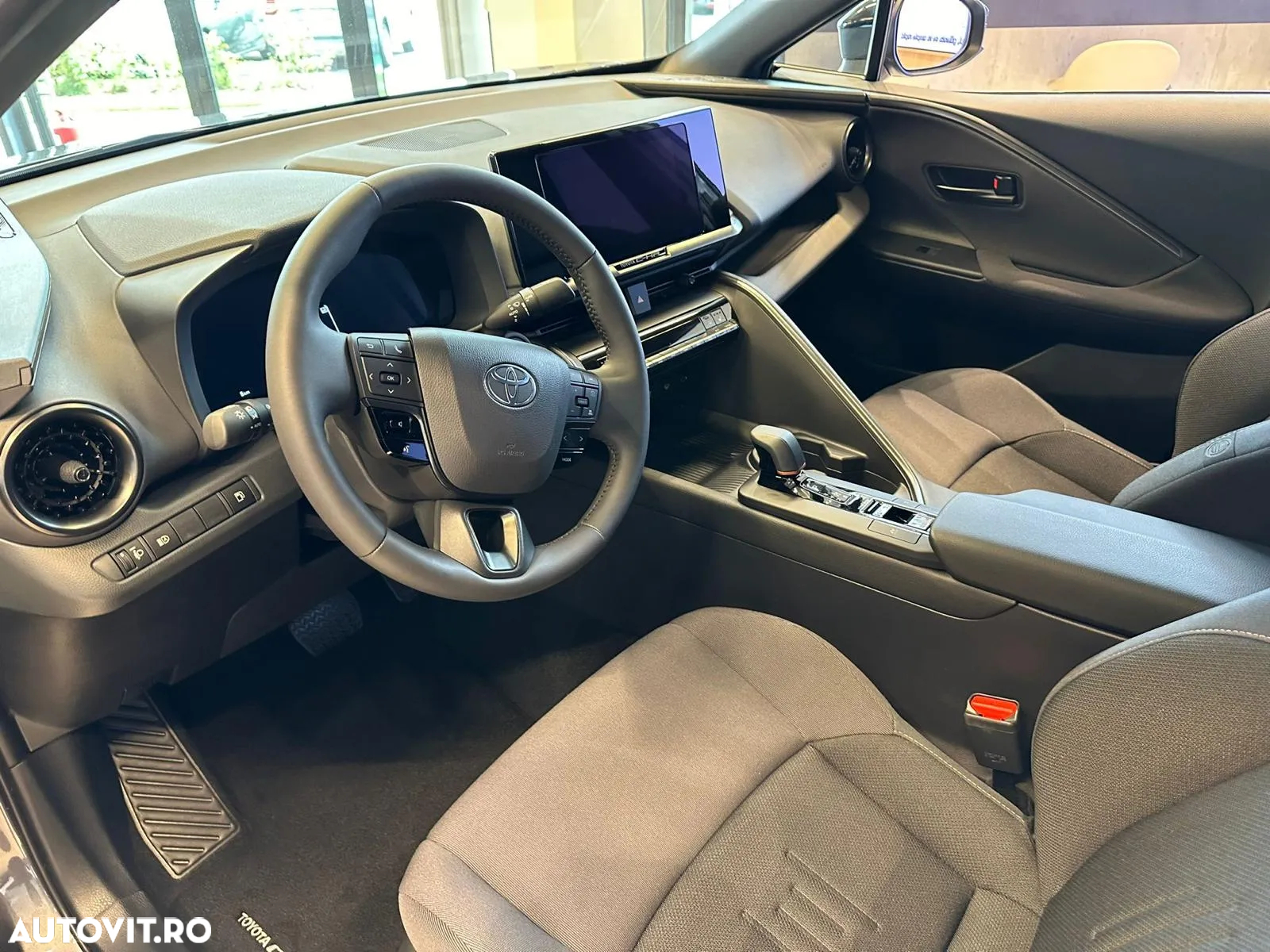 Toyota C-HR - 6