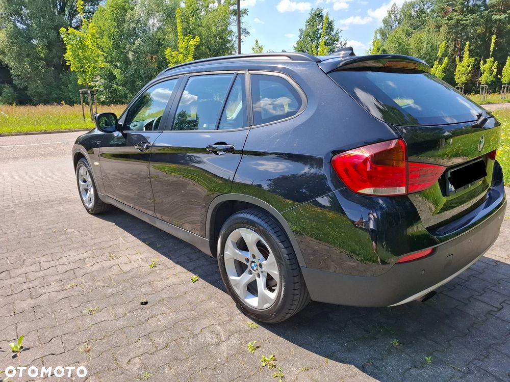 BMW X1 xDrive20d - 8